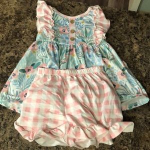 Marie Nicole Clothing Girls Size Lrg (4Yrs) Flower Short Set